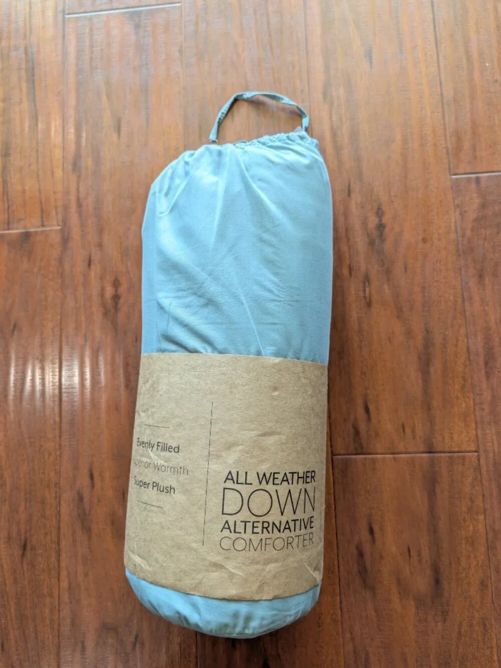 Noble Linens Eucalyptus Down Alternative Comforter Full/Queen All Season